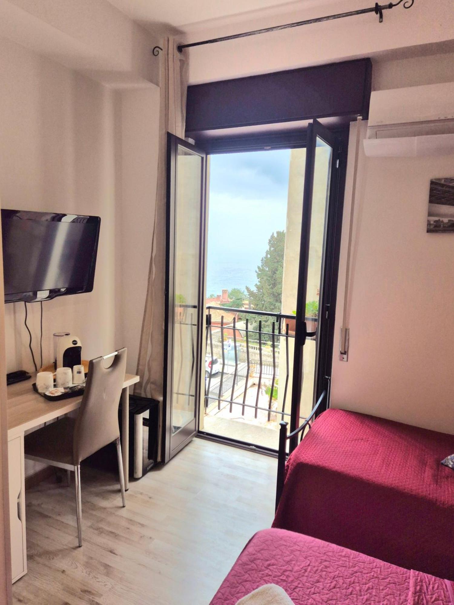 Bella Taormina Bed & Breakfast Bagian luar foto